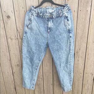 Zara Light Blue Boyfriend Jeans